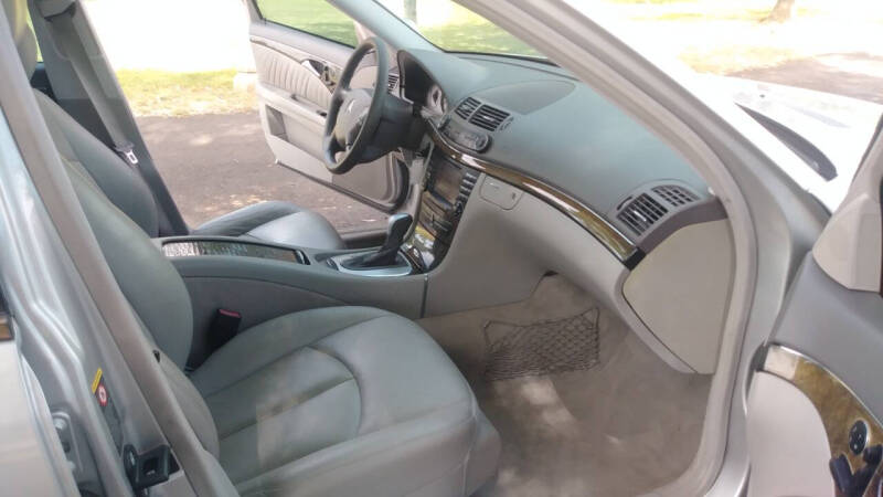 2005 Mercedes-Benz E-Class E 320