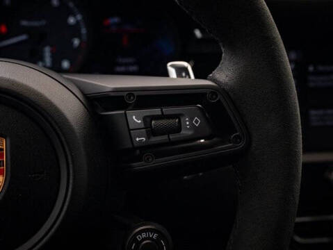 2026 Porsche Macan T