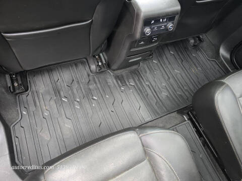 2017 GMC Acadia SLT-1