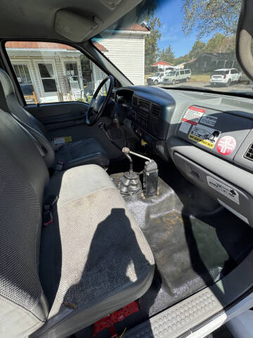 2005 Ford F-750 Super Duty