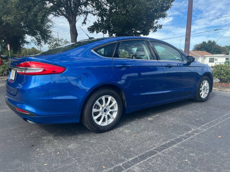 2017 Ford Fusion S