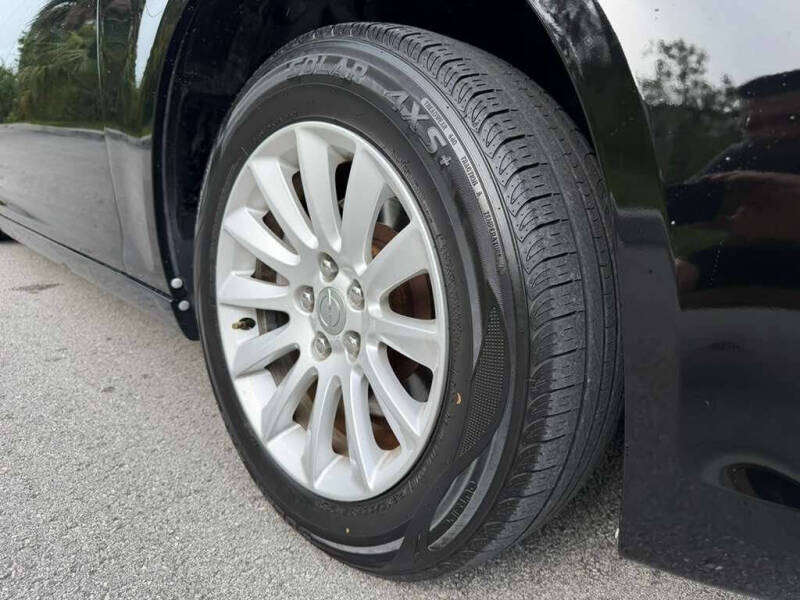 2012 Chrysler 300