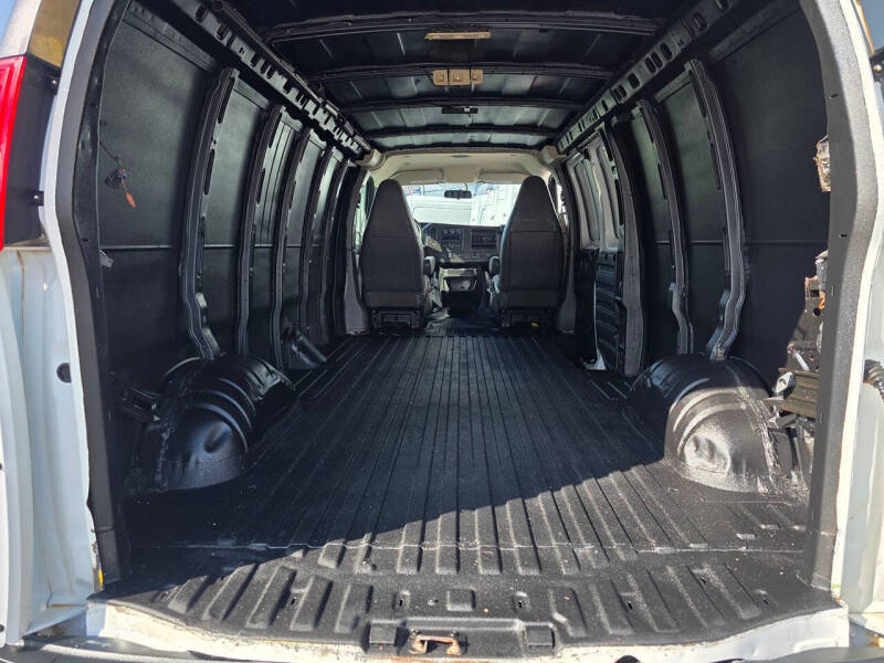 2019 GMC Savana 3500