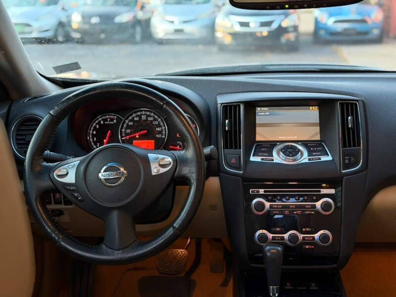 2011 Nissan Maxima 3.5 SV