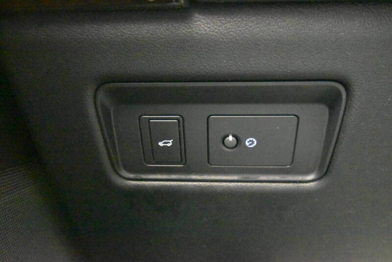 2021 Land Rover Range Rover P525 HSE Westminster Edition