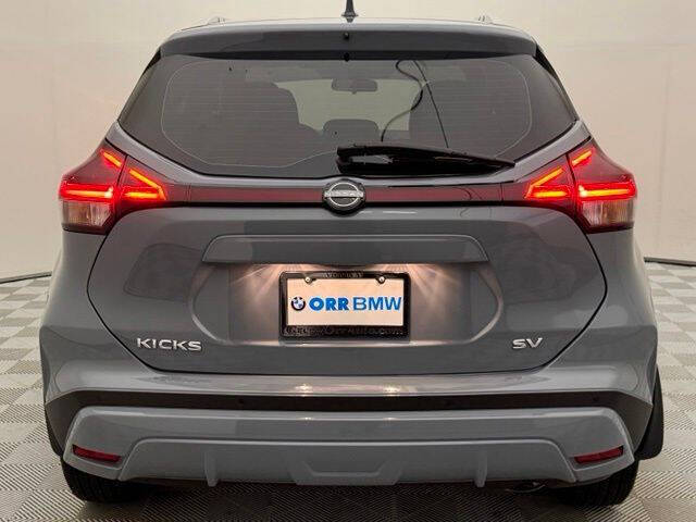 2023 Nissan Kicks SV