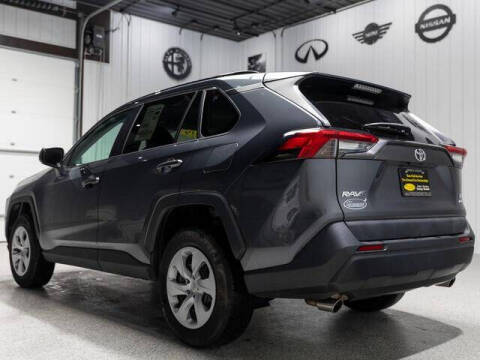 2019 Toyota RAV4 LE
