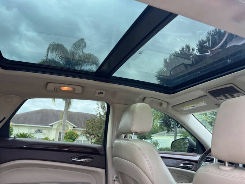 2011 Cadillac SRX Luxury Collection