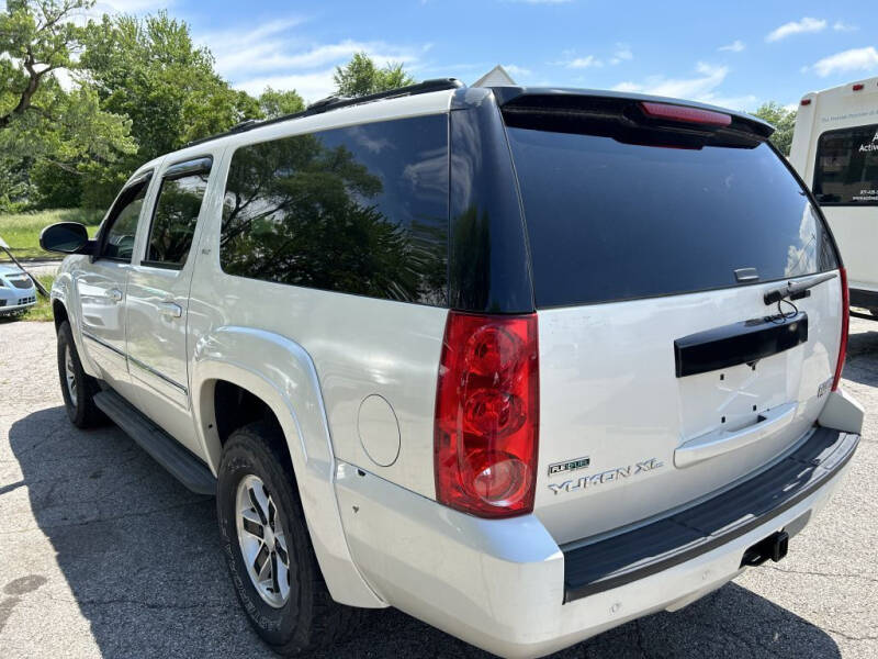 2012 GMC Yukon XL SLT
