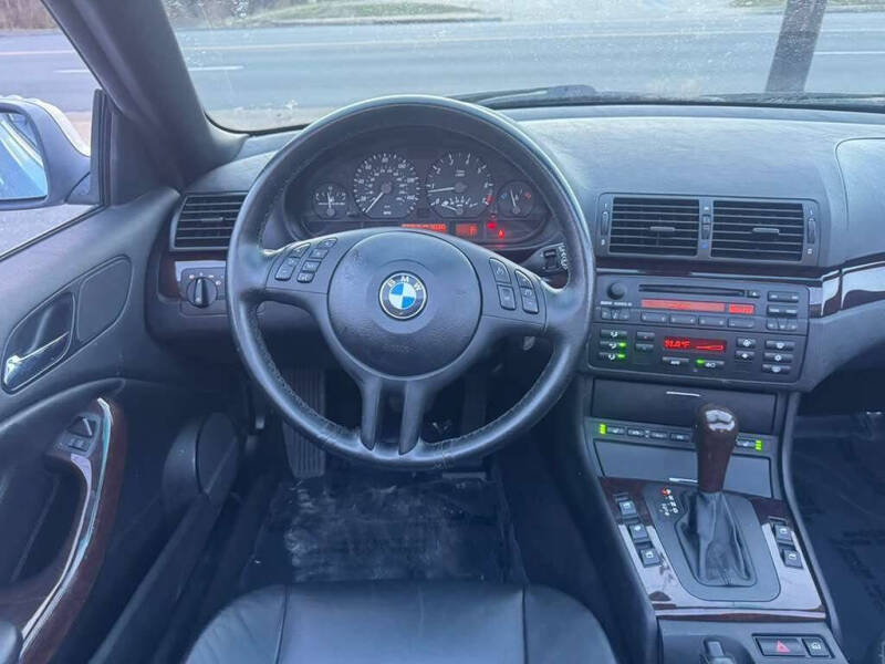 2005 BMW 3 Series 325Ci