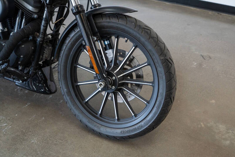 2010 Harley-Davidson Iron 883