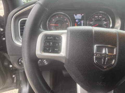 2013 Dodge Charger SXT Plus