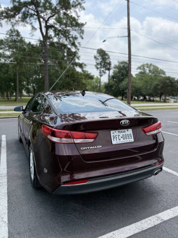 2017 Kia Optima LX