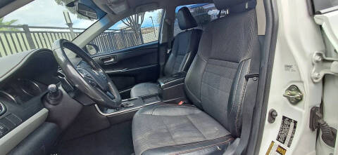 2017 Toyota Camry SE