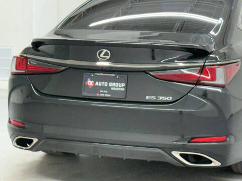 2023 Lexus ES 350 F SPORT Handling