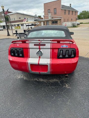 2006 Ford Mustang V6 Standard