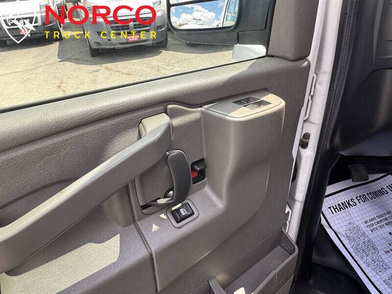 2021 Chevrolet Express LS 3500