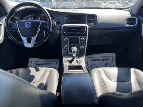 2015 Volvo S60 T5 Drive-E Premier