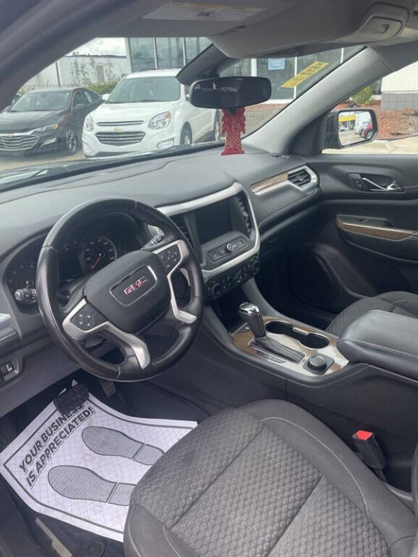 2019 GMC Acadia SLE-1