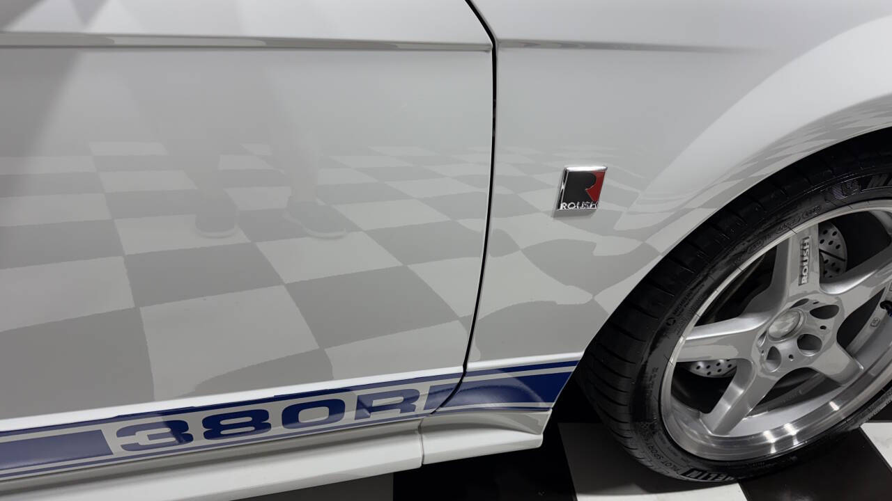 2003 Ford Mustang 35