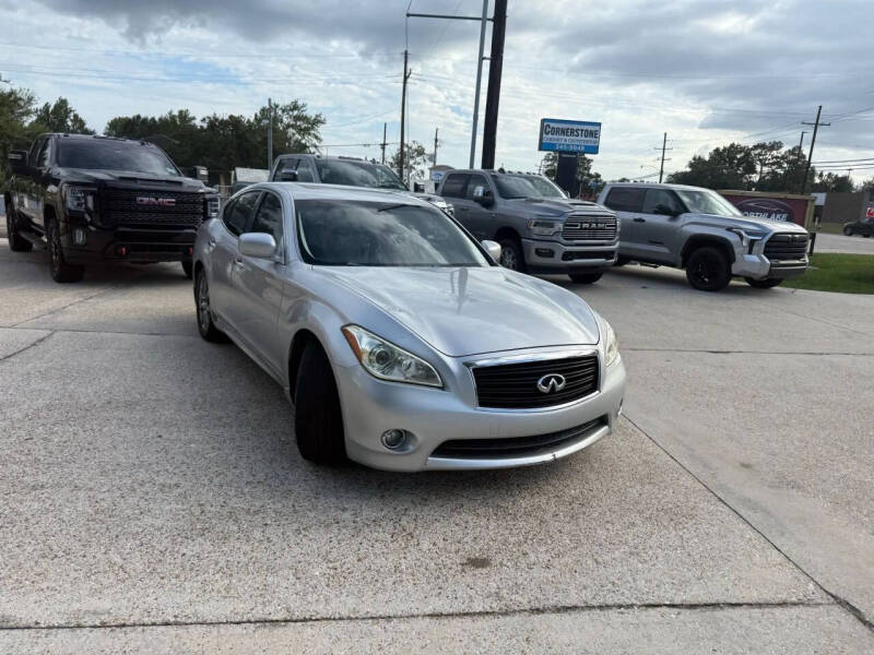 2011 Infiniti M37