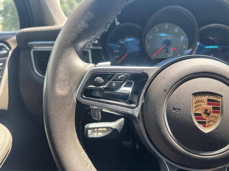 2016 Porsche Macan S