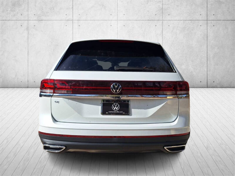 2026 Volkswagen Atlas SE