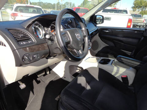 2016 Dodge Grand Caravan SXT Plus