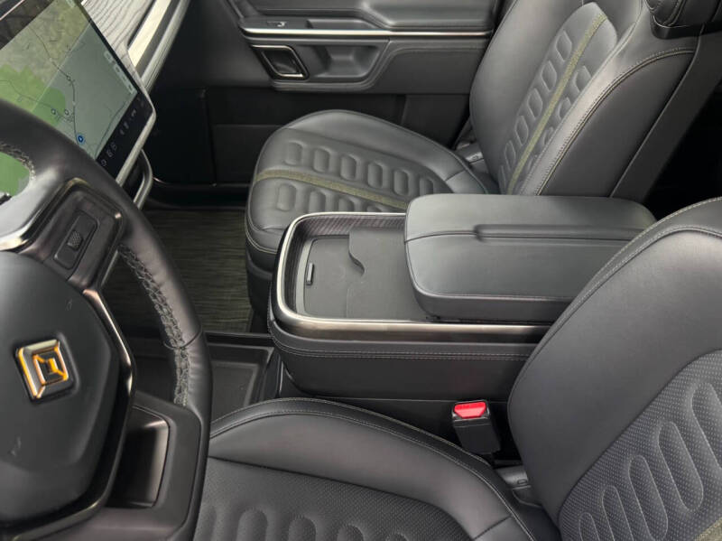 2024 Rivian R1S Launch Edition