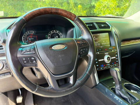2016 Ford Explorer Platinum