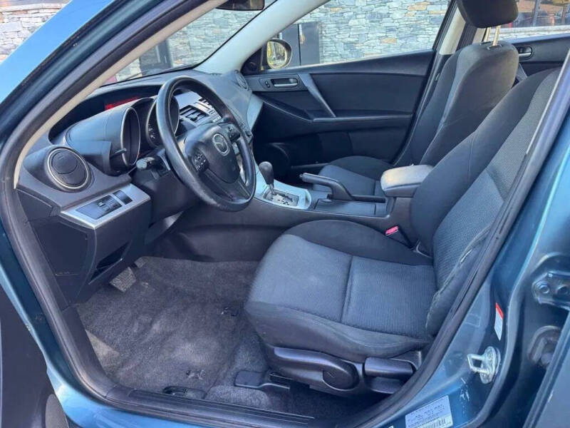 2010 Mazda MAZDA3 i Touring