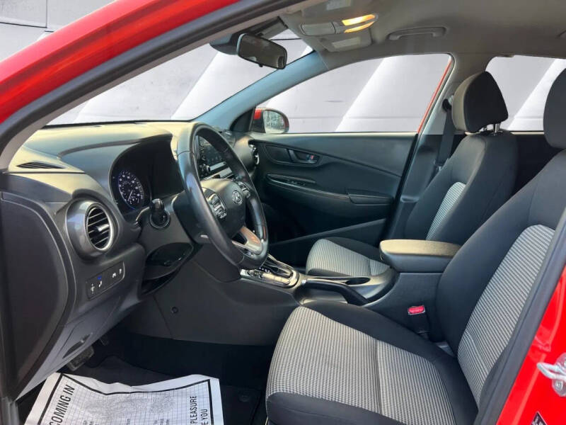 2020 Hyundai Kona SEL