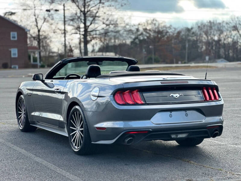 2021 Ford Mustang