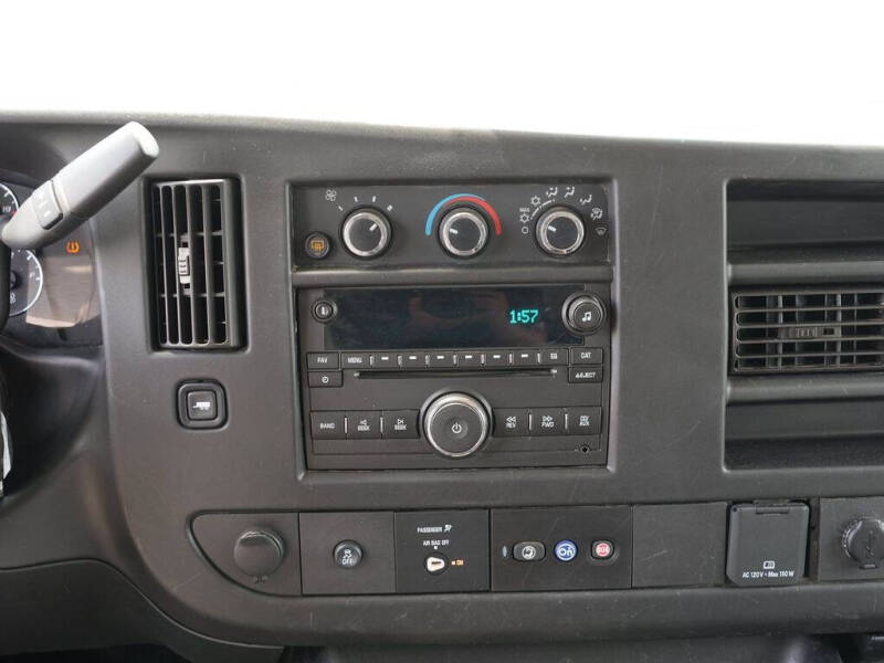 2017 Chevrolet Express 2500