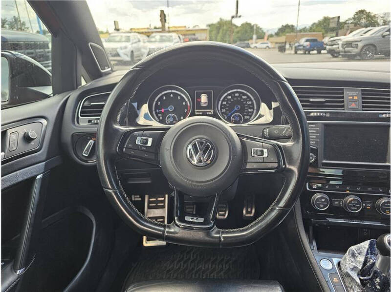 2016 Volkswagen Golf R