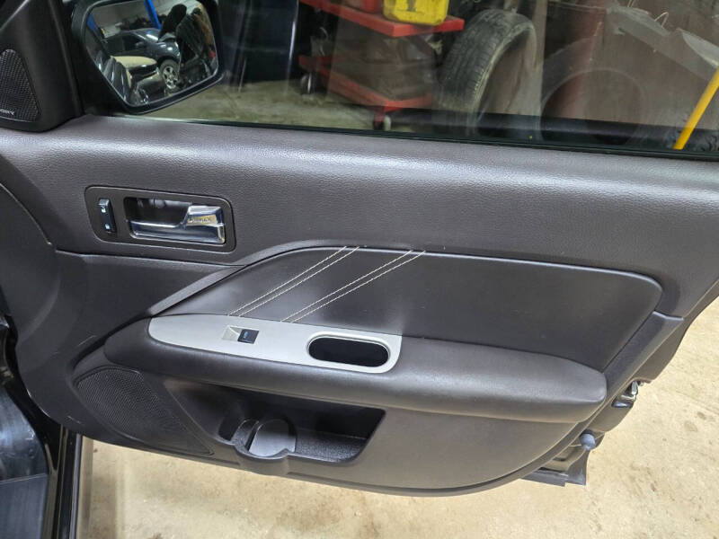 2011 Ford Fusion Sport