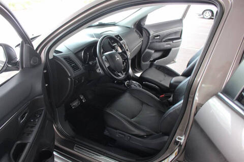 2016 Mitsubishi Outlander Sport 2.4 SEL