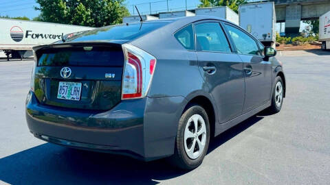 2015 Toyota Prius Two