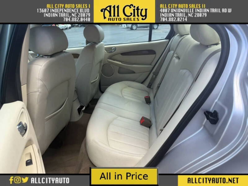 2003 Jaguar X-Type 2.5