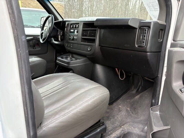 2010 Chevrolet Express LS 3500
