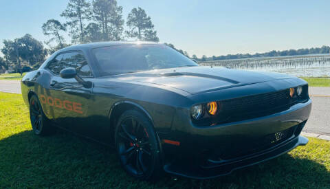 2017 Dodge Challenger R/T Plus