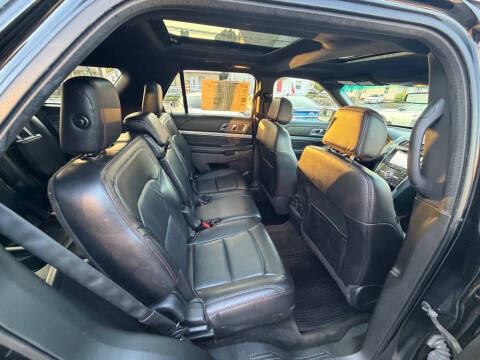 2017 Ford Explorer Sport