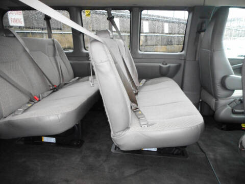 2017 Chevrolet Express LT 3500