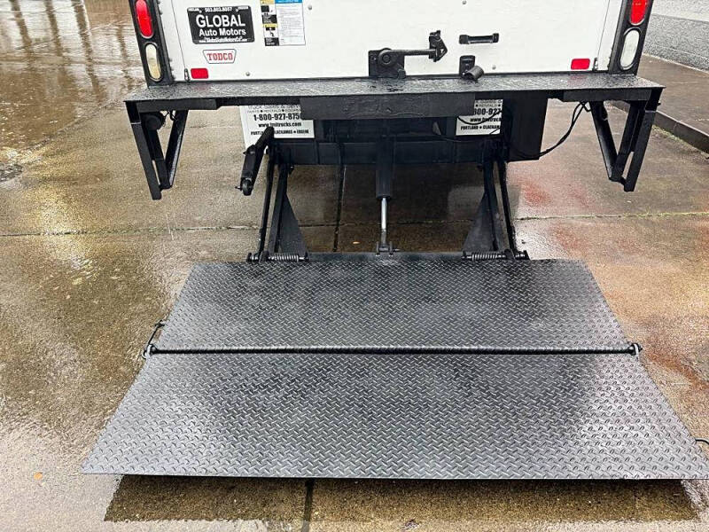 2008 Ford Low Cab Forward 550