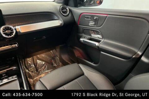 2025 Mercedes-Benz GLB GLB 250 4MATIC