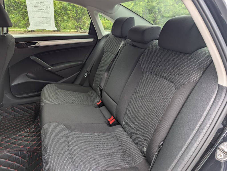 2017 Volkswagen Passat 1.8T S