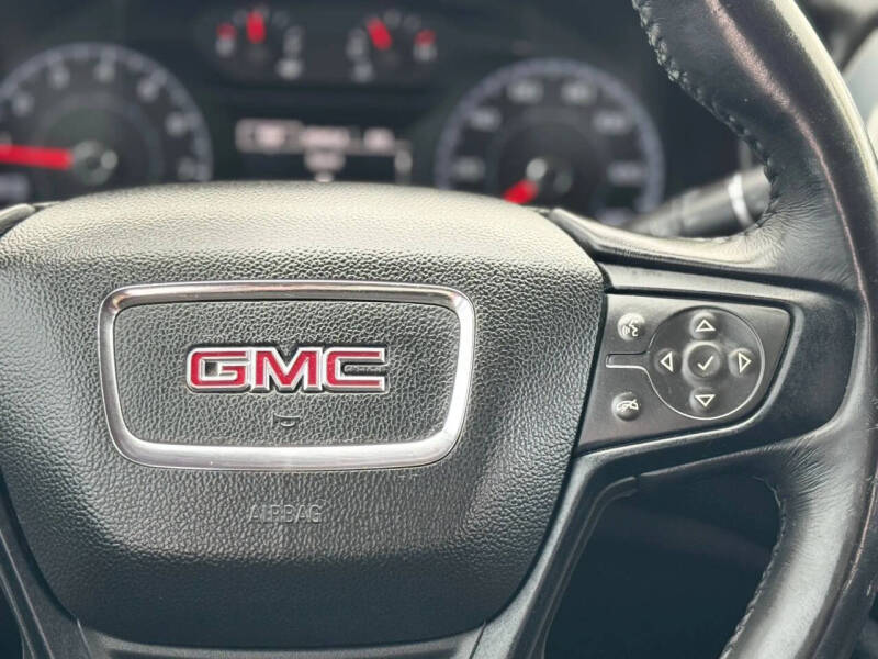 2017 GMC Acadia SLE-1