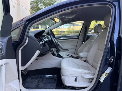 2017 Volkswagen Golf Alltrack