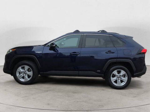 2020 Toyota RAV4 Hybrid XLE