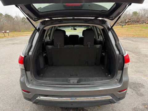 2016 Nissan Pathfinder S